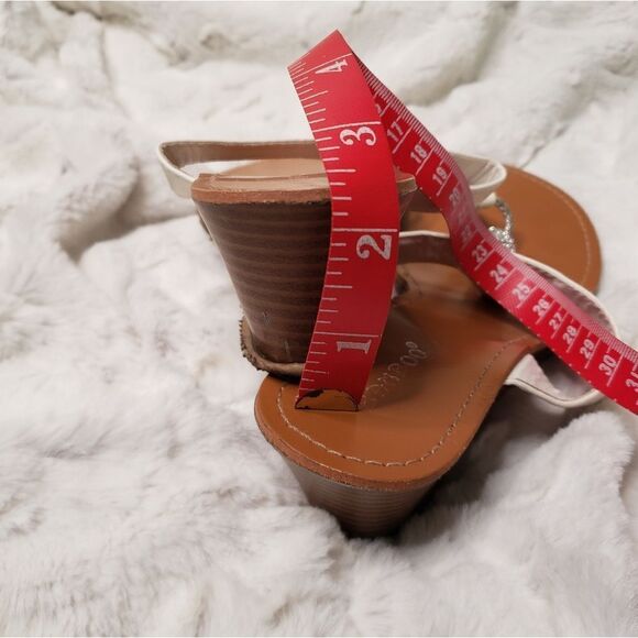 Bamboo Sandals   - Picture 8 of 10